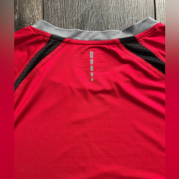 Russell Athletic Dri-Power 360 Training Tee Red Men’s XL NWOT - Picture 6 of 11
